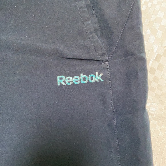 REEBOK size M Board Shorts - Picture 2 of 6
